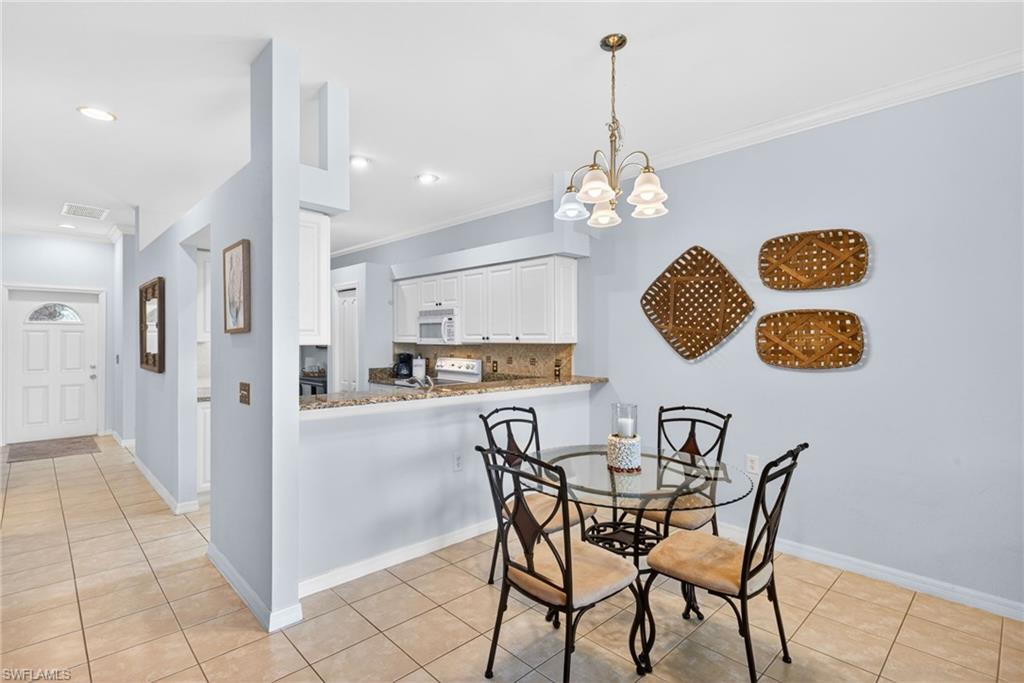 1657 Morning Sun LN photo 9