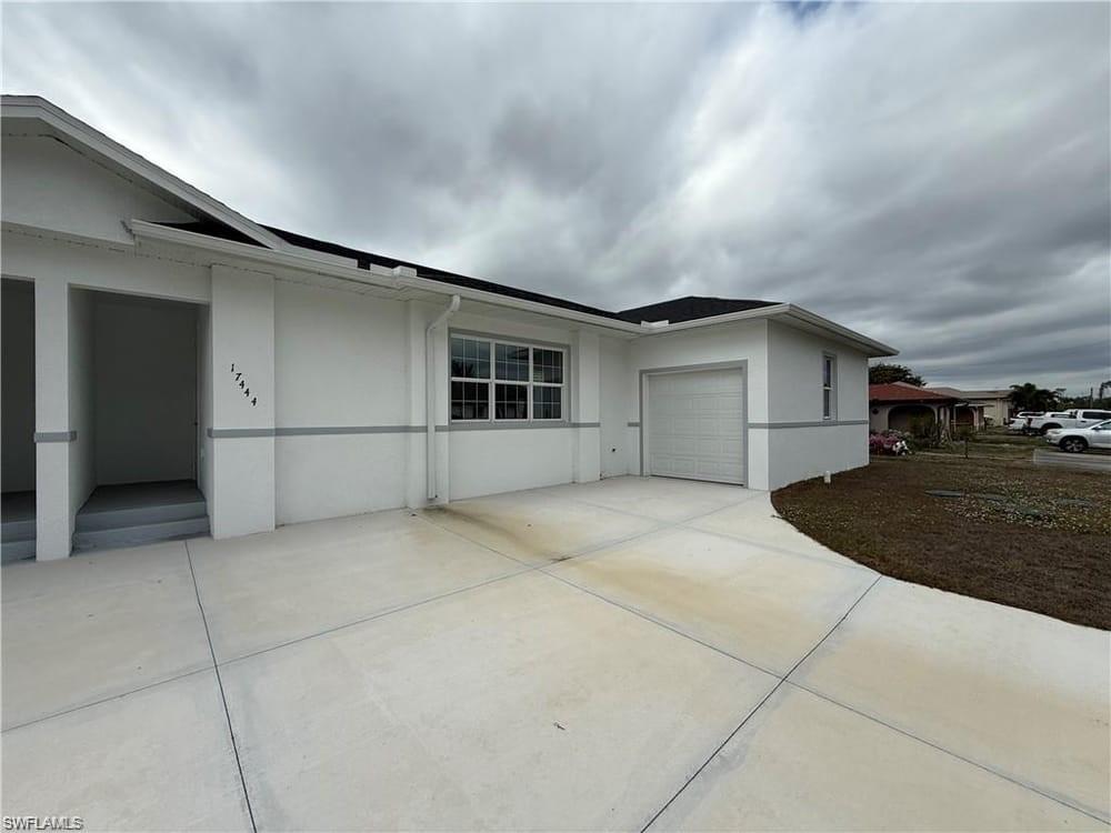17444 Barbara DR