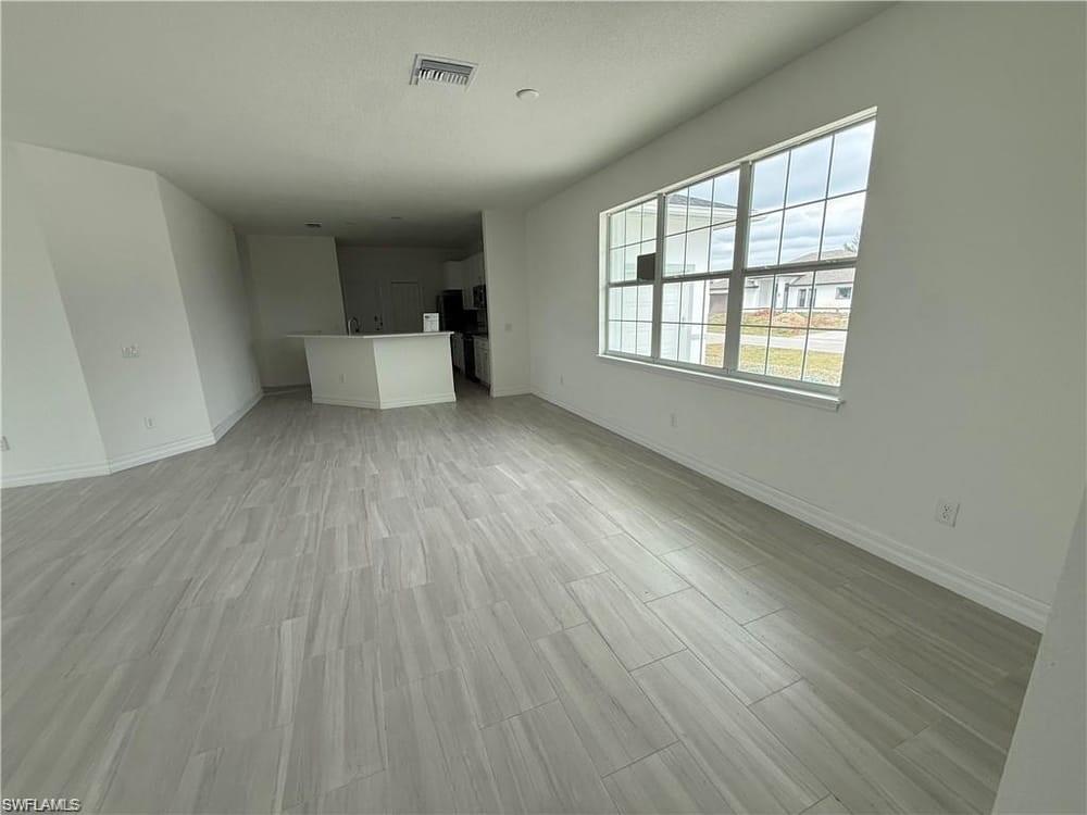 17444 Barbara DR