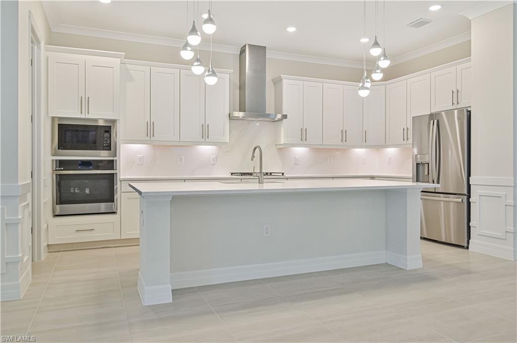 13699 Blue Bay CIR photo 12