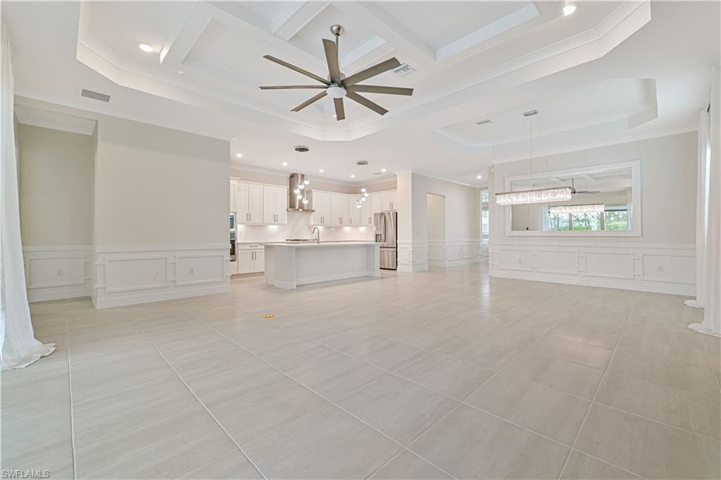 13699 Blue Bay CIR photo 11