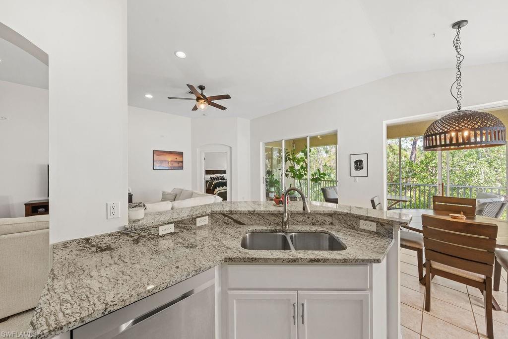 23039 Lone Oak DR photo 19
