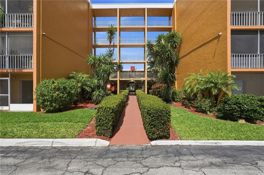 Walkway through community