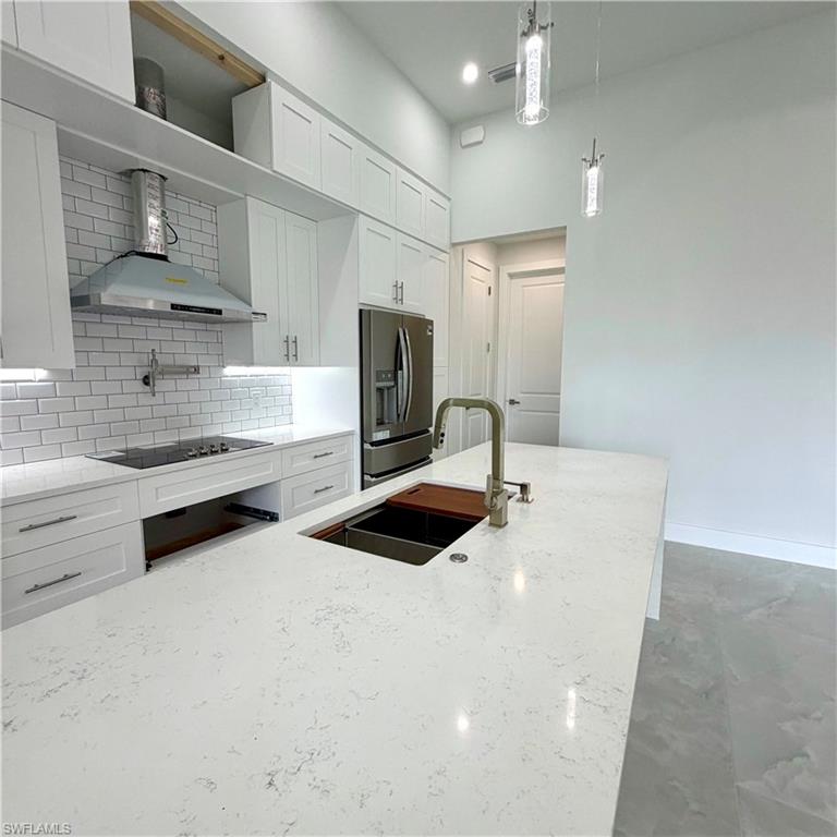 608 SW 20th TER photo 13