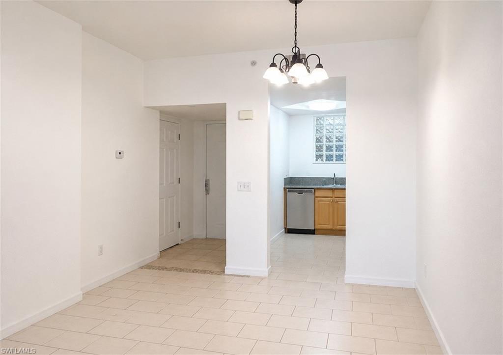 12515 McGregor BLVD 104 photo 6