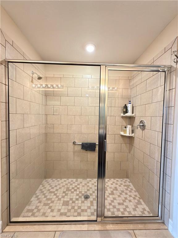 Premier Large Walk-in Shower