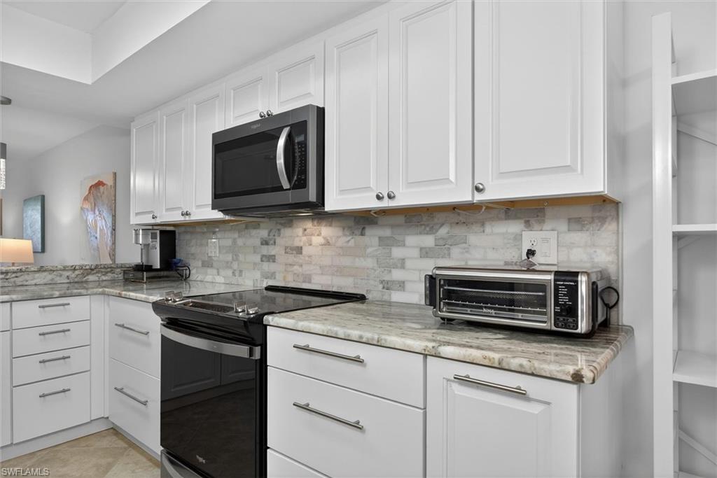 12191 Kelly Sands WAY 1518 photo 13