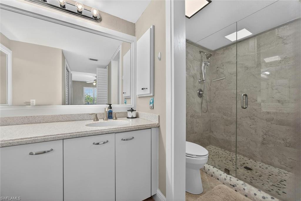 12191 Kelly Sands WAY 1518 photo 18