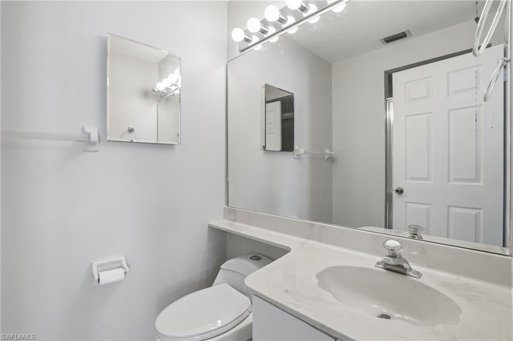 1018 Woodshire LN A208 photo 21