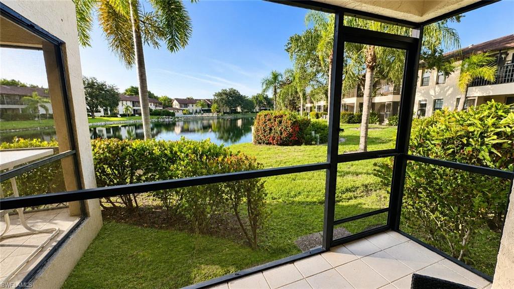 Screened patio with tile flooring
