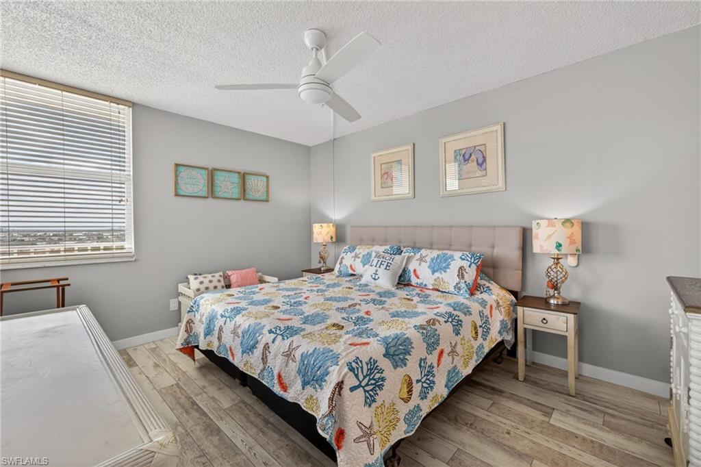 7330 Estero BLVD 1108 photo 16