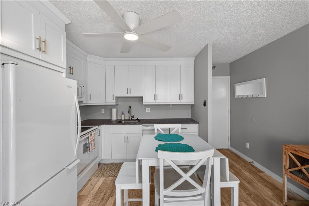 7330 Estero BLVD 1108 photo 14