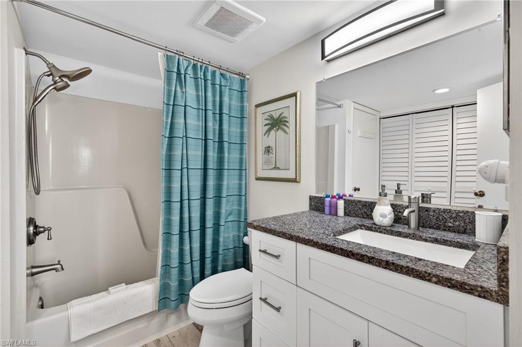 7330 Estero BLVD 1108 photo 18