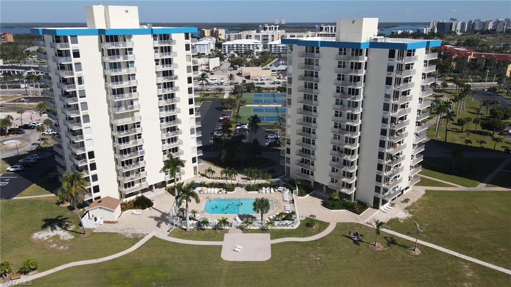 7330 Estero BLVD 1108 photo 29