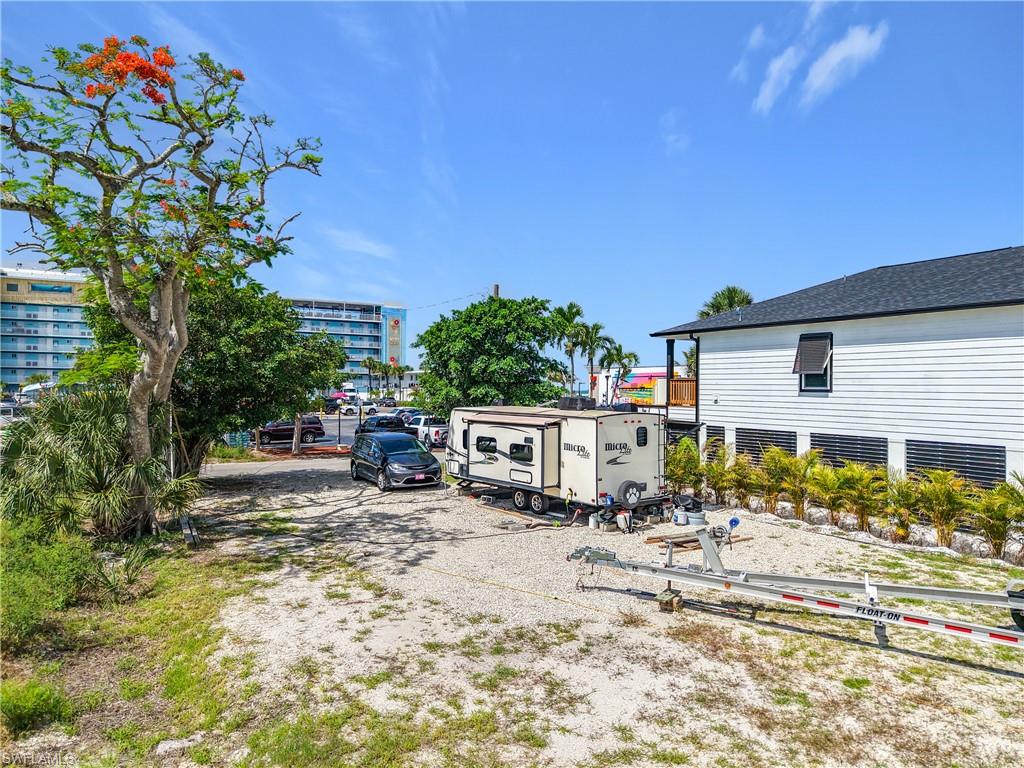 1339 Santos RD photo 15