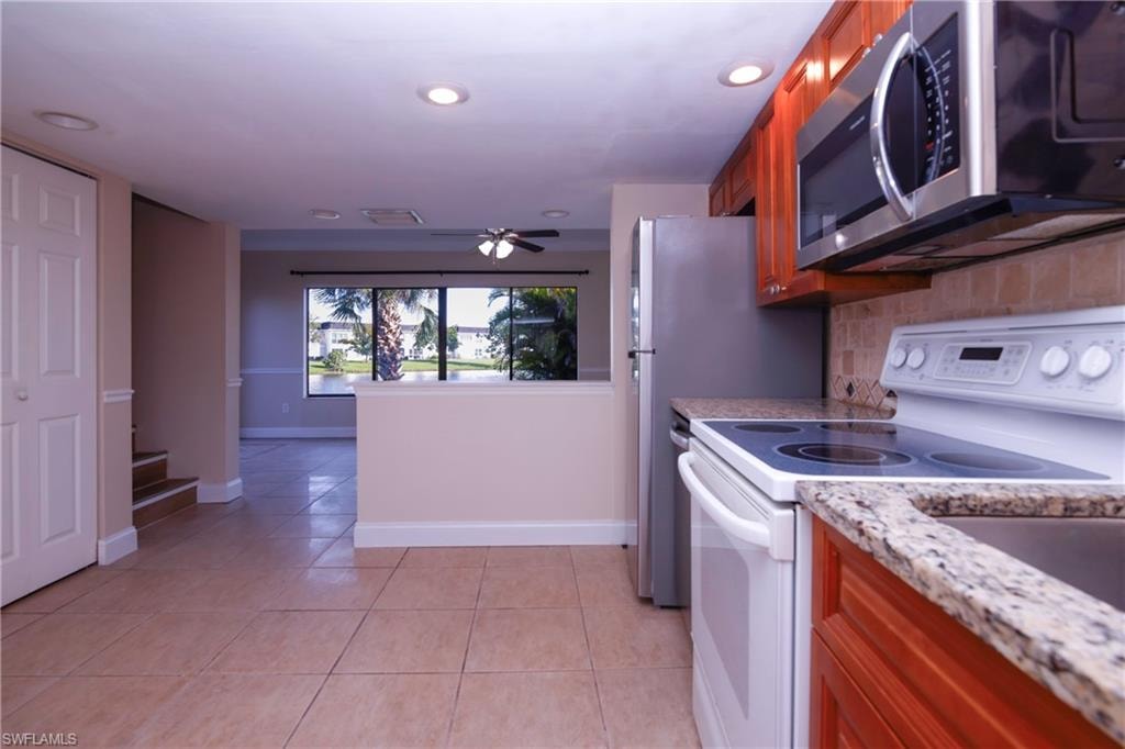 1168 Lake McGregor DR 1D