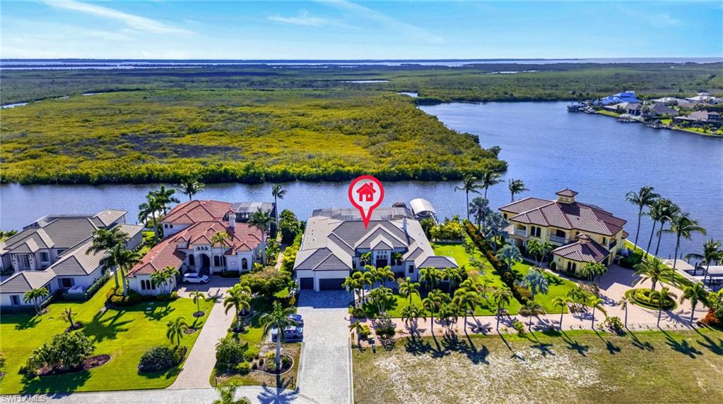 872 W Cape Estates CIR