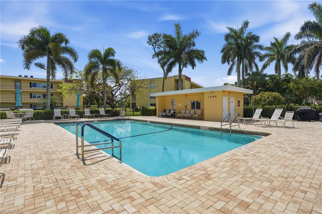 1085 Forest Lakes DR 8102 photo 25