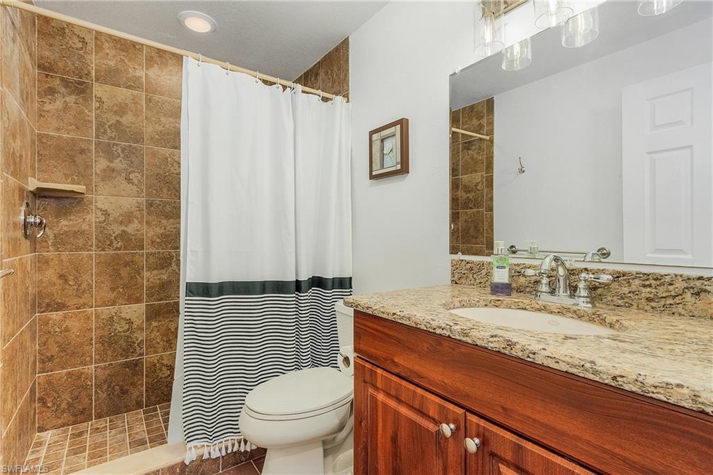 1120 SE 46th ST 2B photo 22