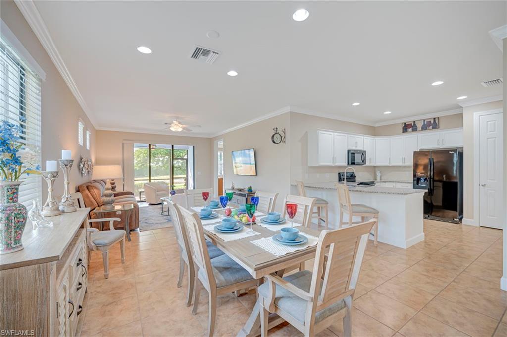 8022 Helena CT