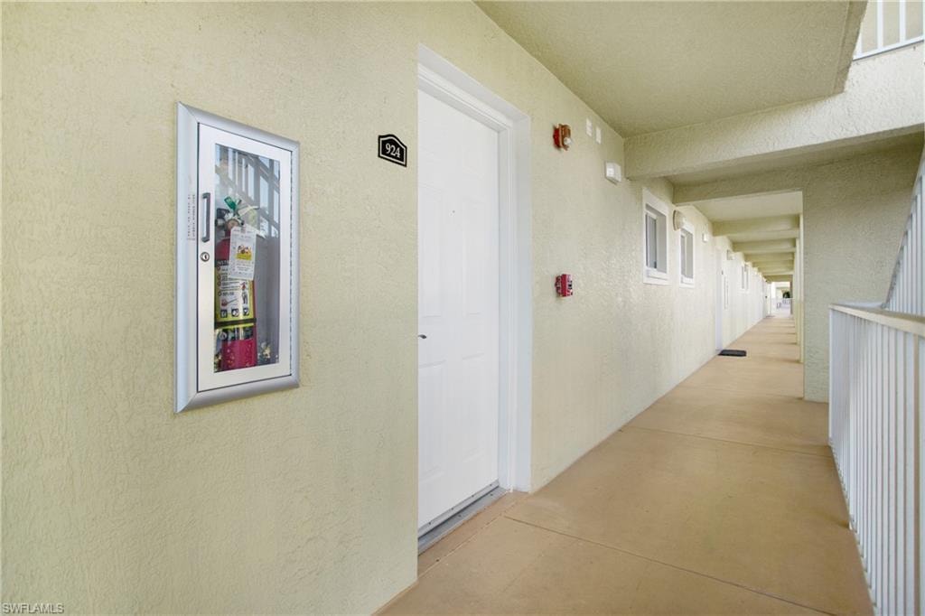 8271 Key Royal CIR 924 photo 27