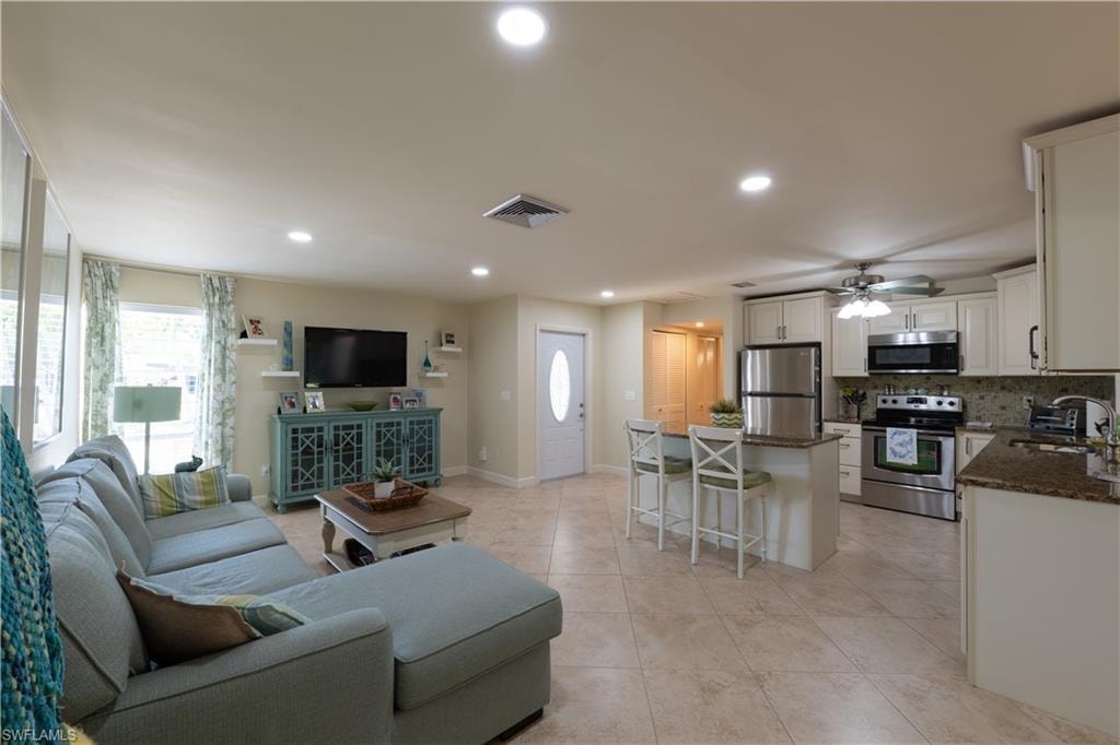 3810 Estero Bay LN F6 photo 10
