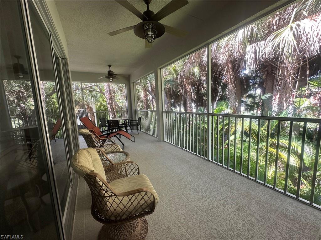 2004 Tarpon Bay DR N 201 photo 33