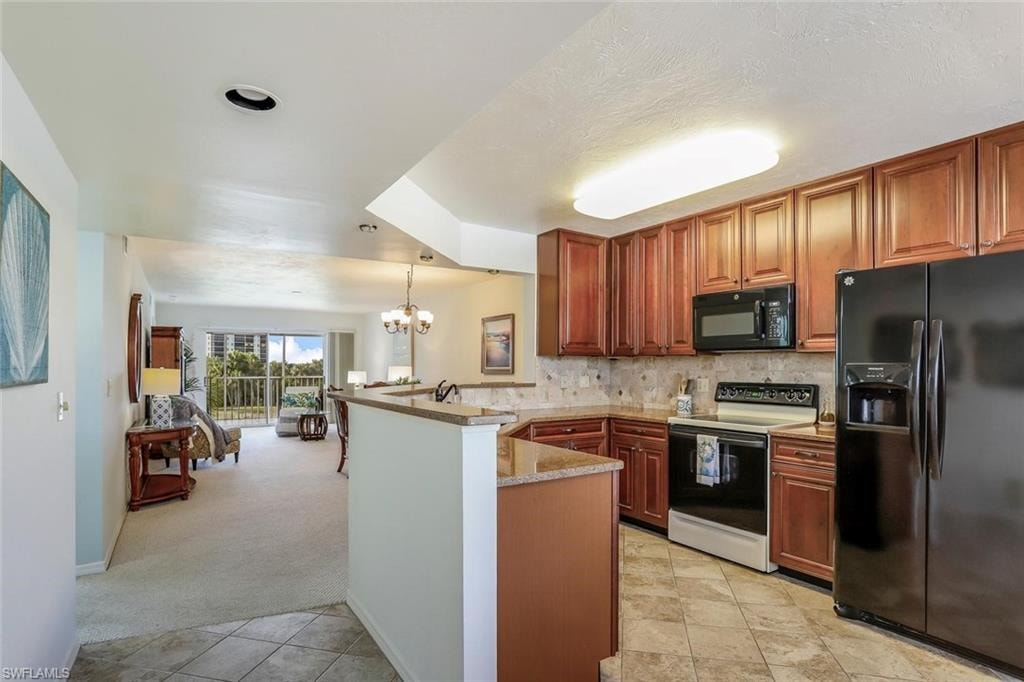 VERY RARE Completely upgraded kitchen