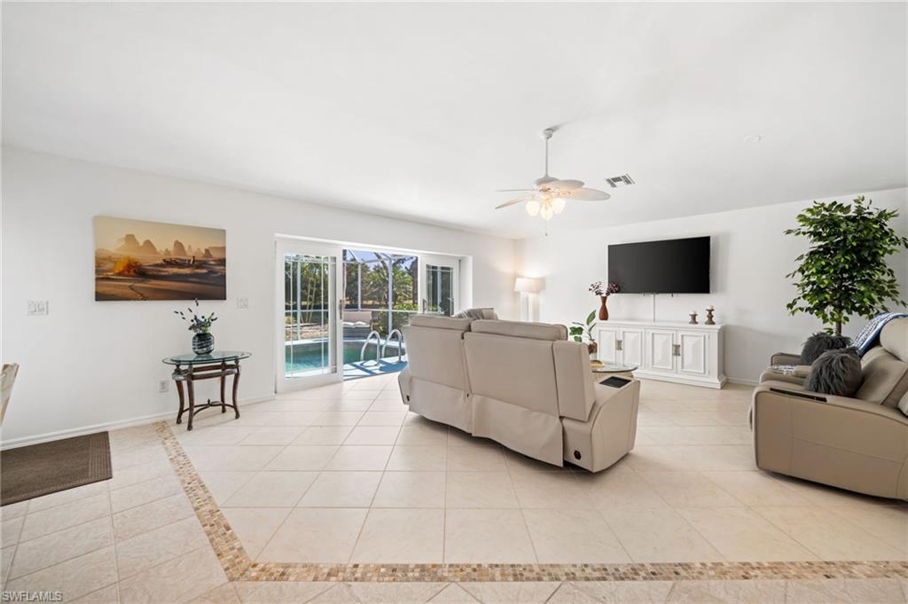 21489 Sheridan RUN photo 16