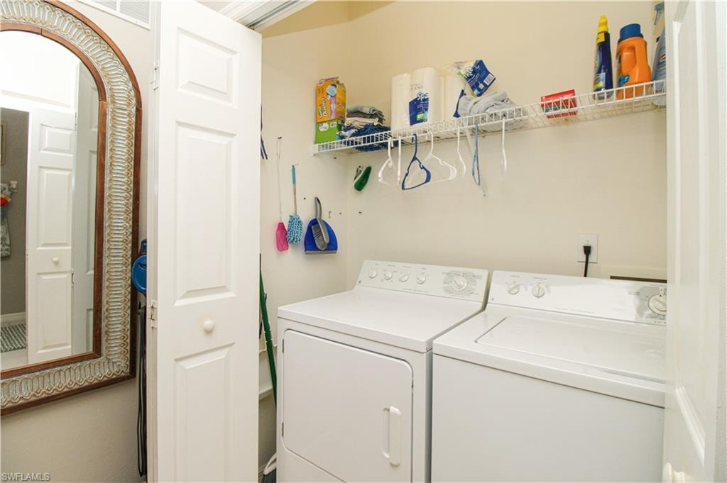 8217 Parkstone PL 102 photo 26