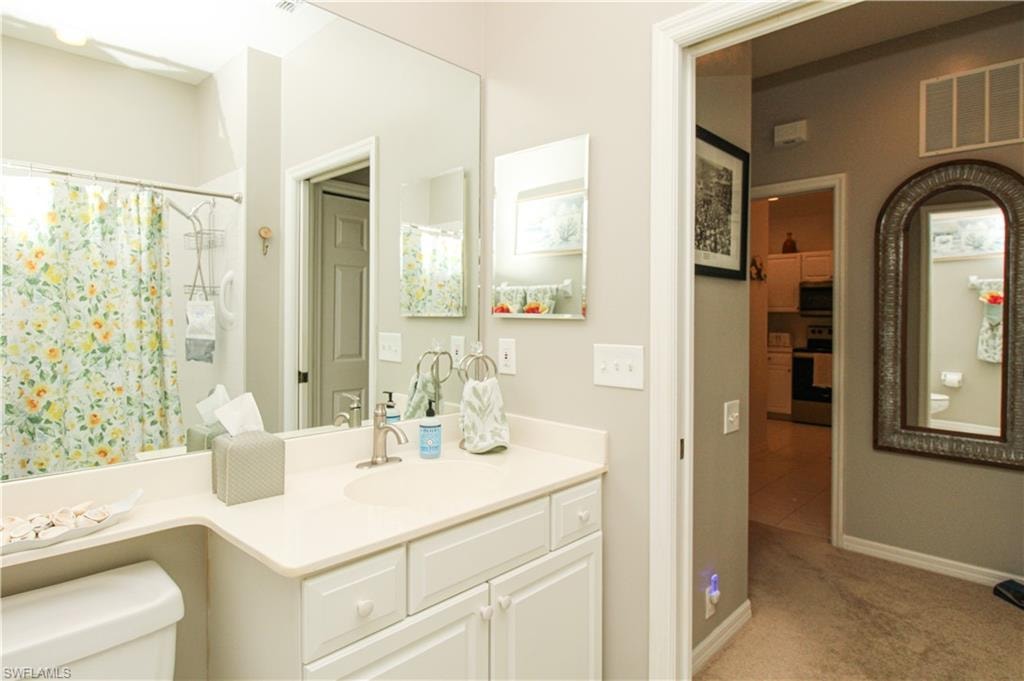 8217 Parkstone PL 102 photo 32