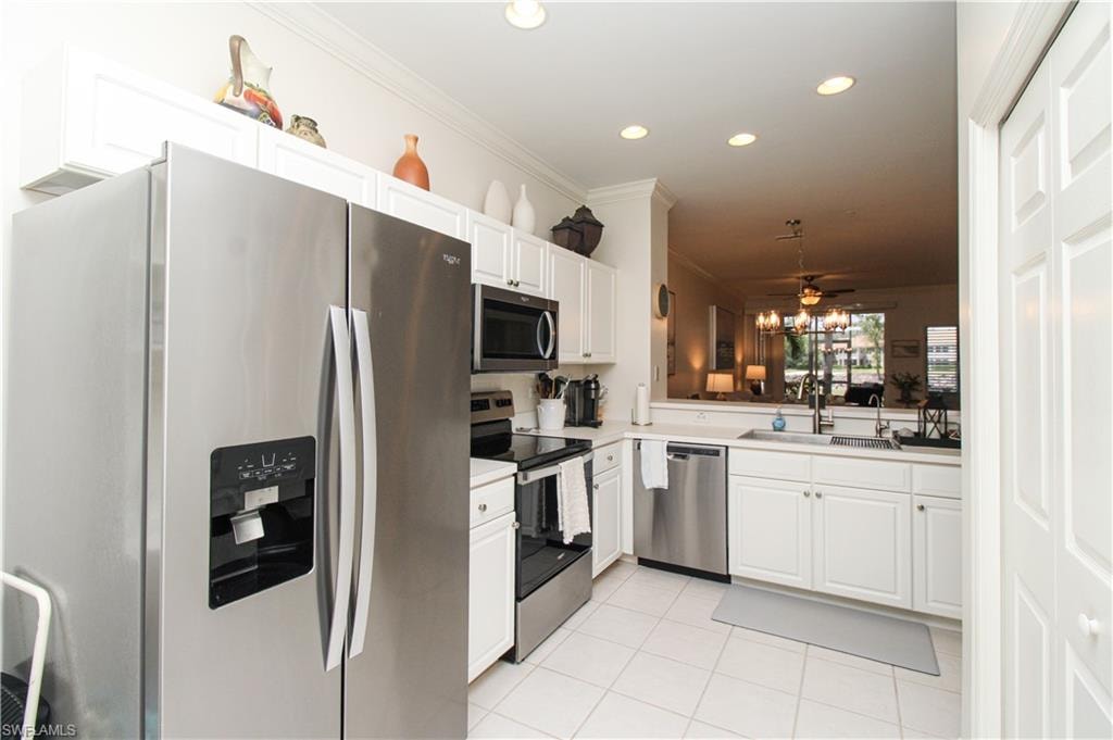 8217 Parkstone PL 102 photo 20