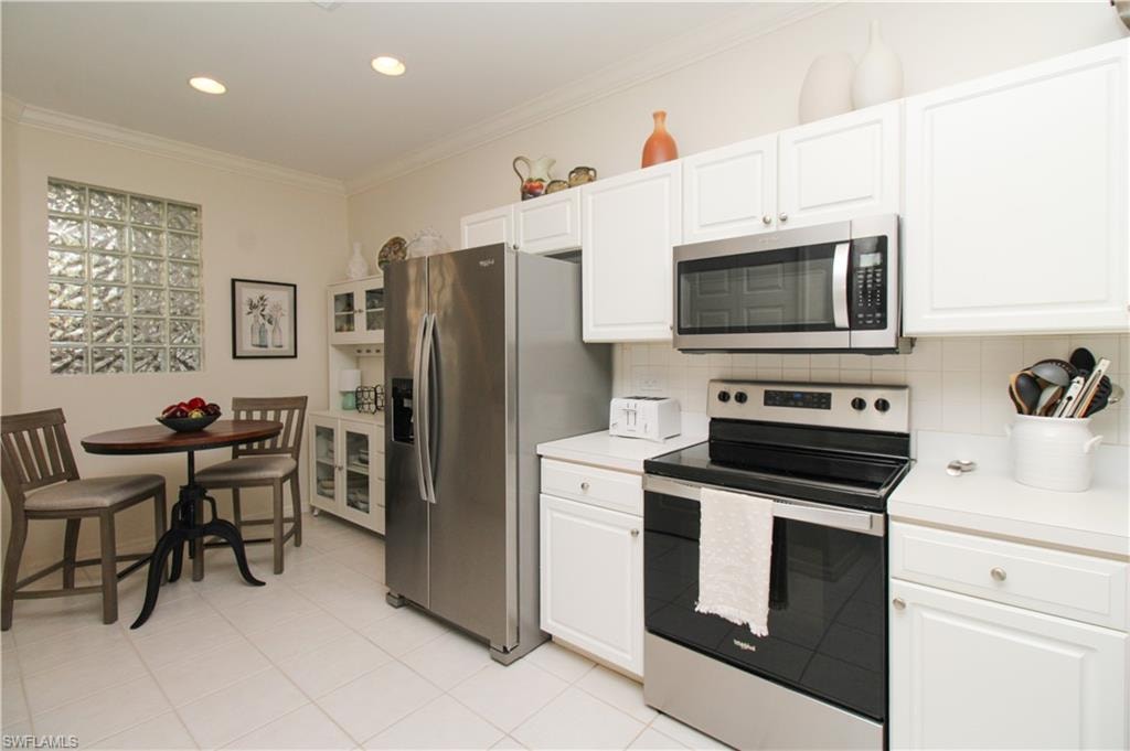 8217 Parkstone PL 102 photo 18