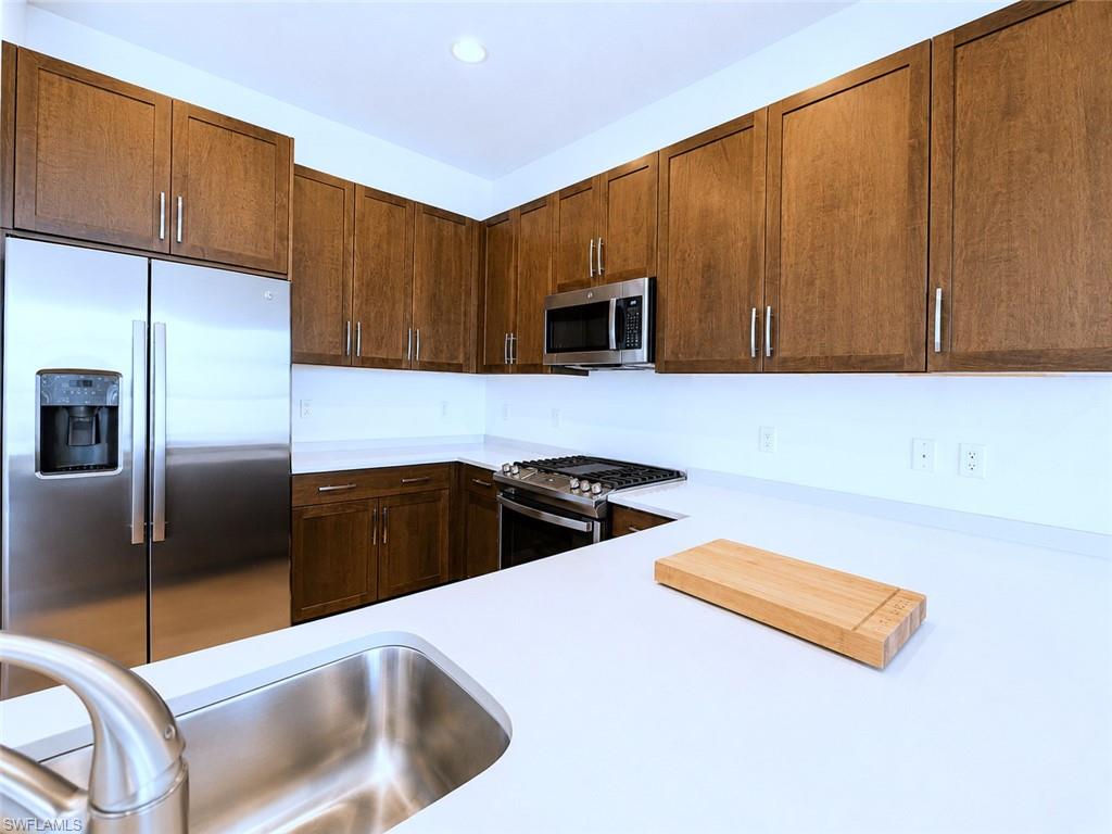 20408 Estero Crossing BLVD photo 8