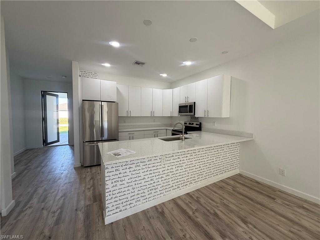 136-138 Pullman ST