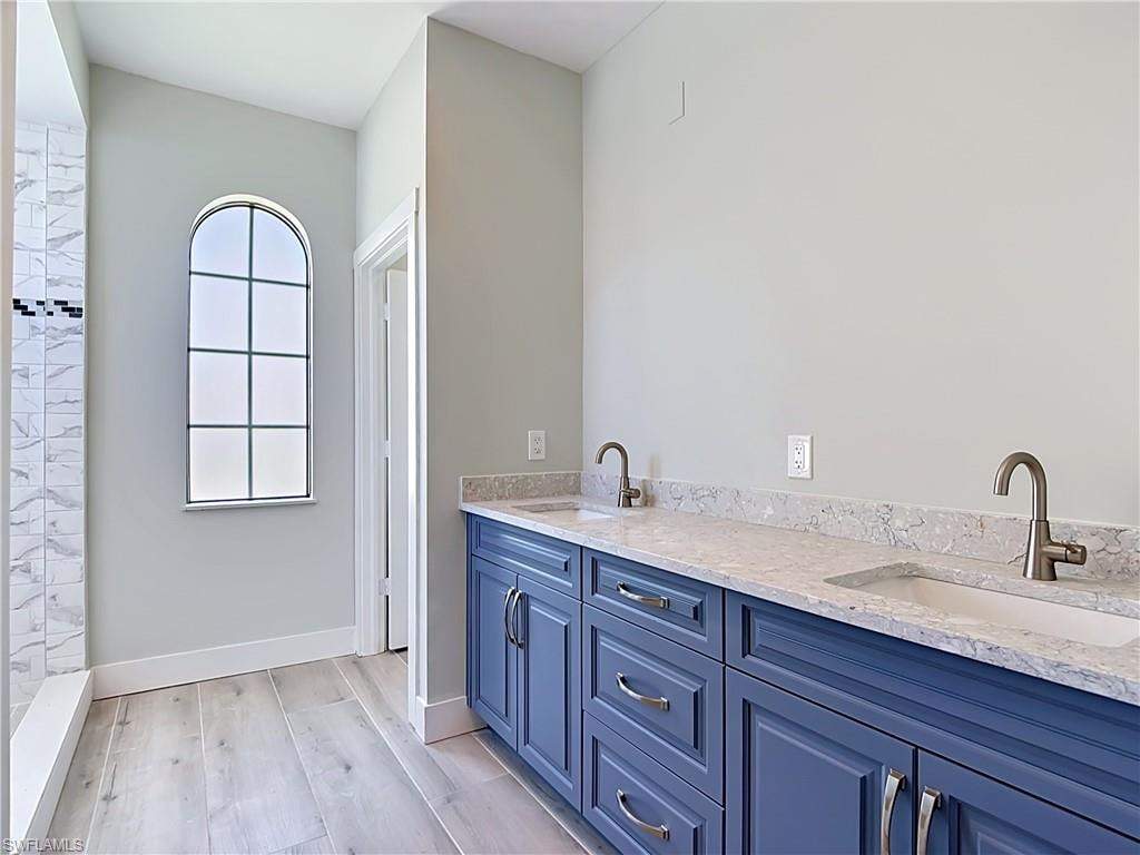 Guest suite bath