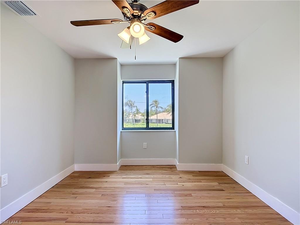 upstairs Bedroom 3