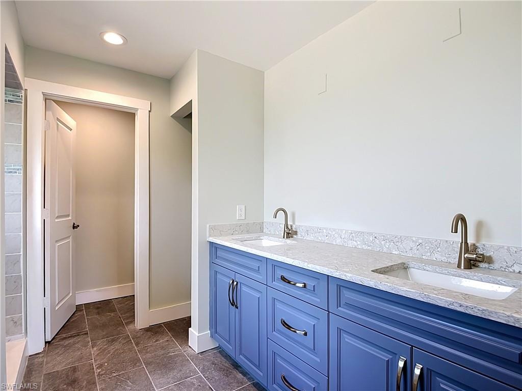 8831 Woodgate DR photo 29