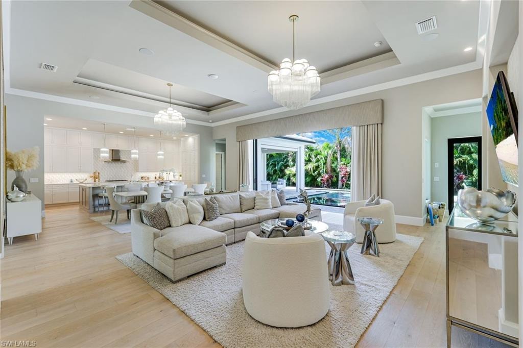 760 Park Shore DR