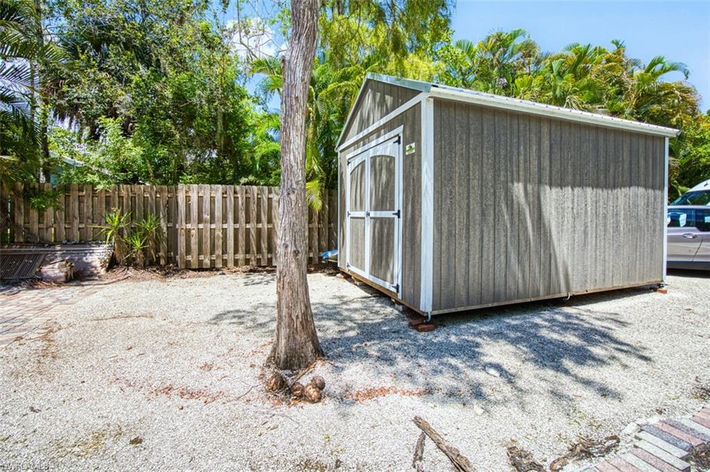 brand new 14X10 shed