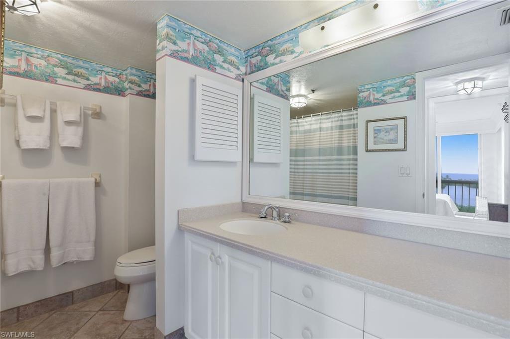 5501 Heron Point DR 702 photo 17