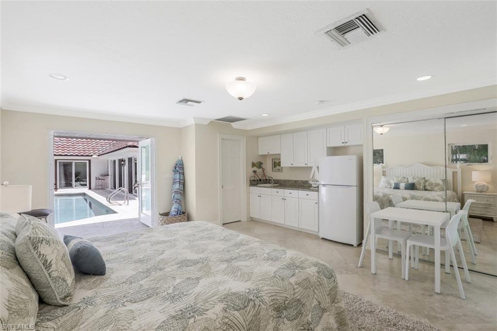 655 Galleon DR photo 20