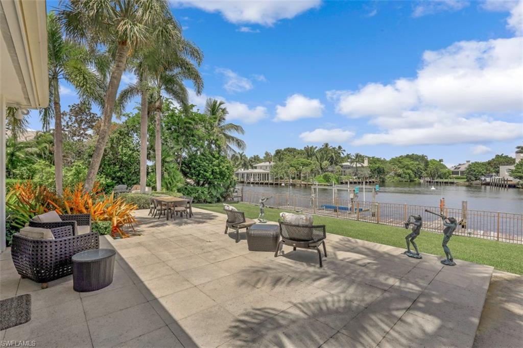 655 Galleon DR photo 30