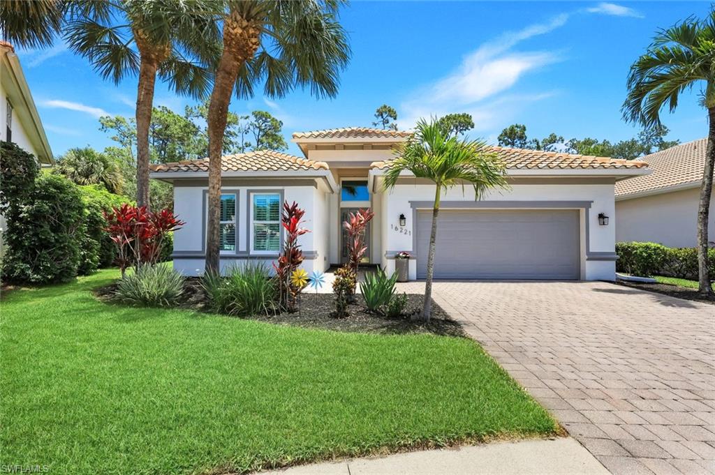 16221 Parque LN