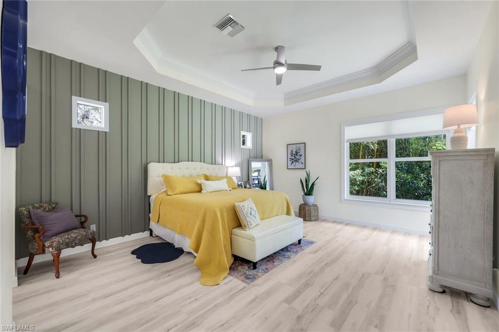 16221 Parque LN photo 10