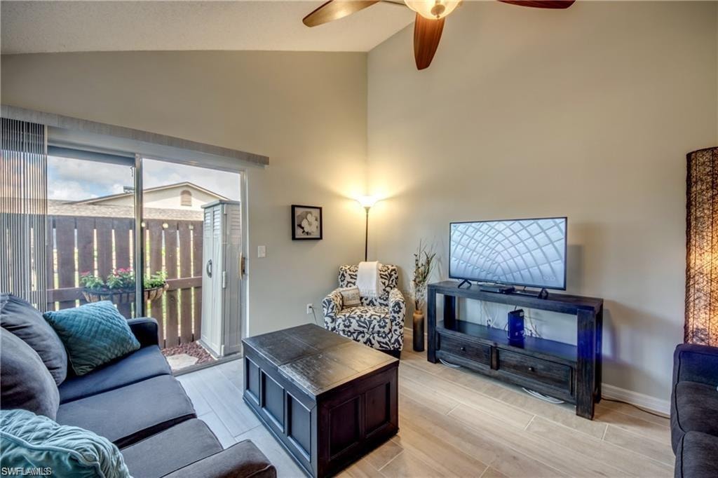 6337 Royal Woods DR photo 13