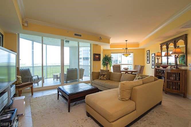 295 Grande WAY 1006