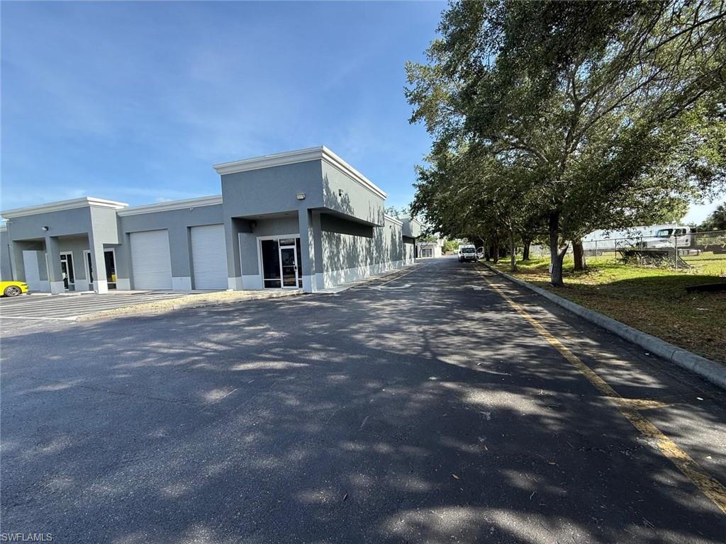 3894 Mannix DR 220