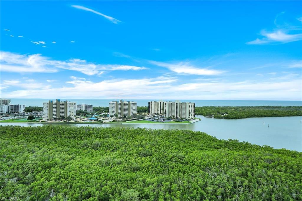 295 Grande WAY 1202 photo 31