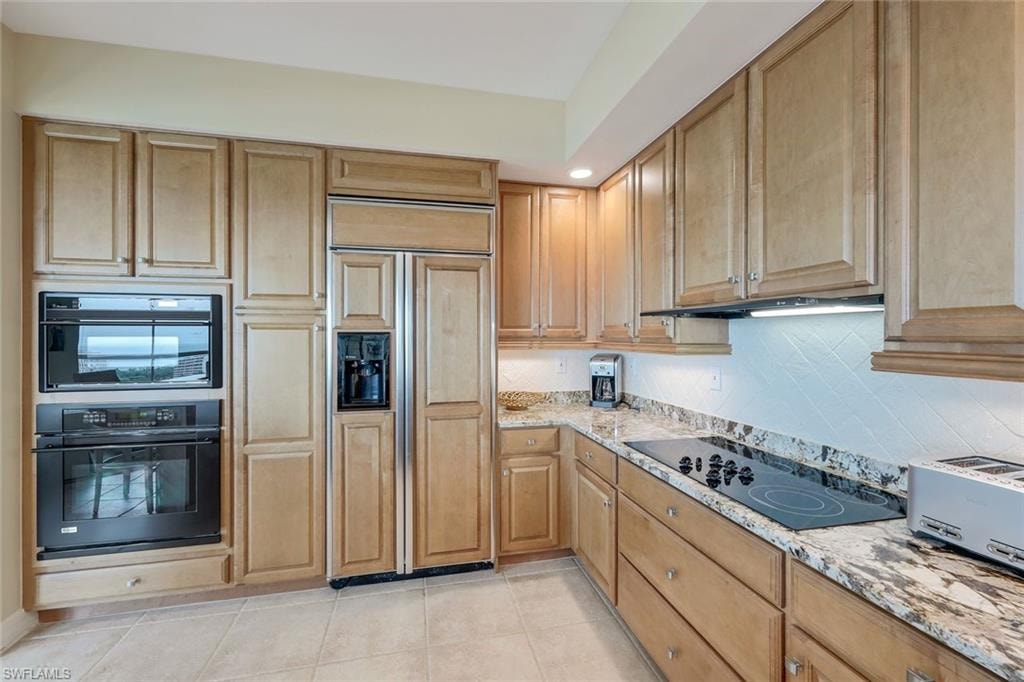 295 Grande WAY 1202 photo 8